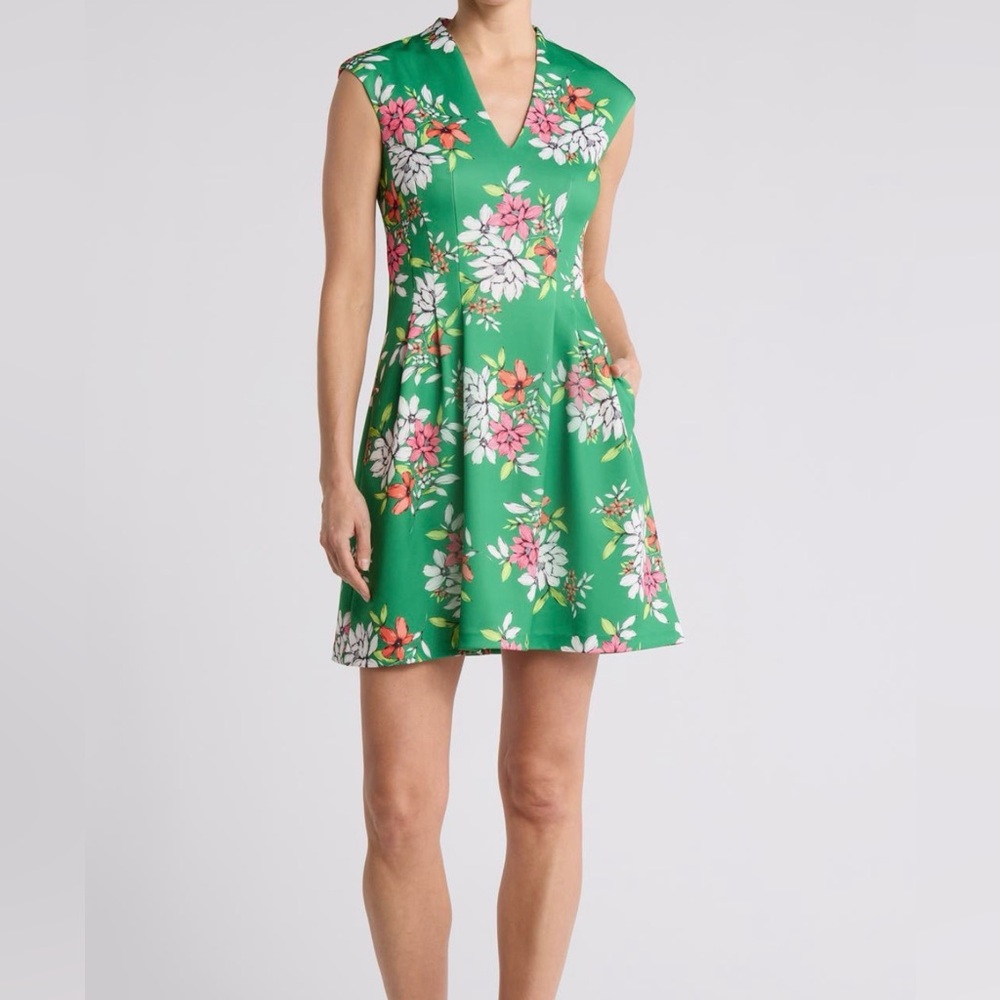 Vince Camuto Green Floral Scuba Knit Fit and Flare Dress Size 8
